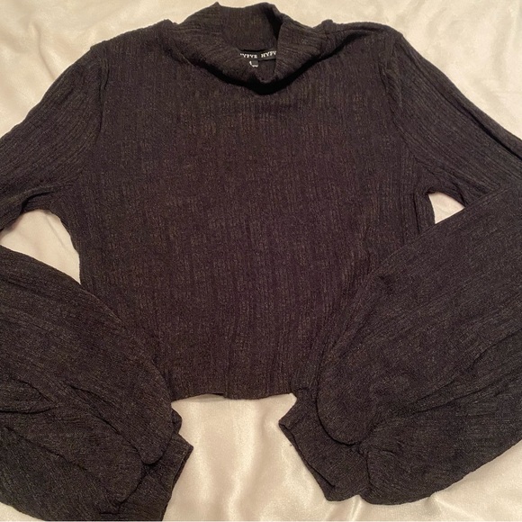 Long sleeve crop top - Picture 3 of 5